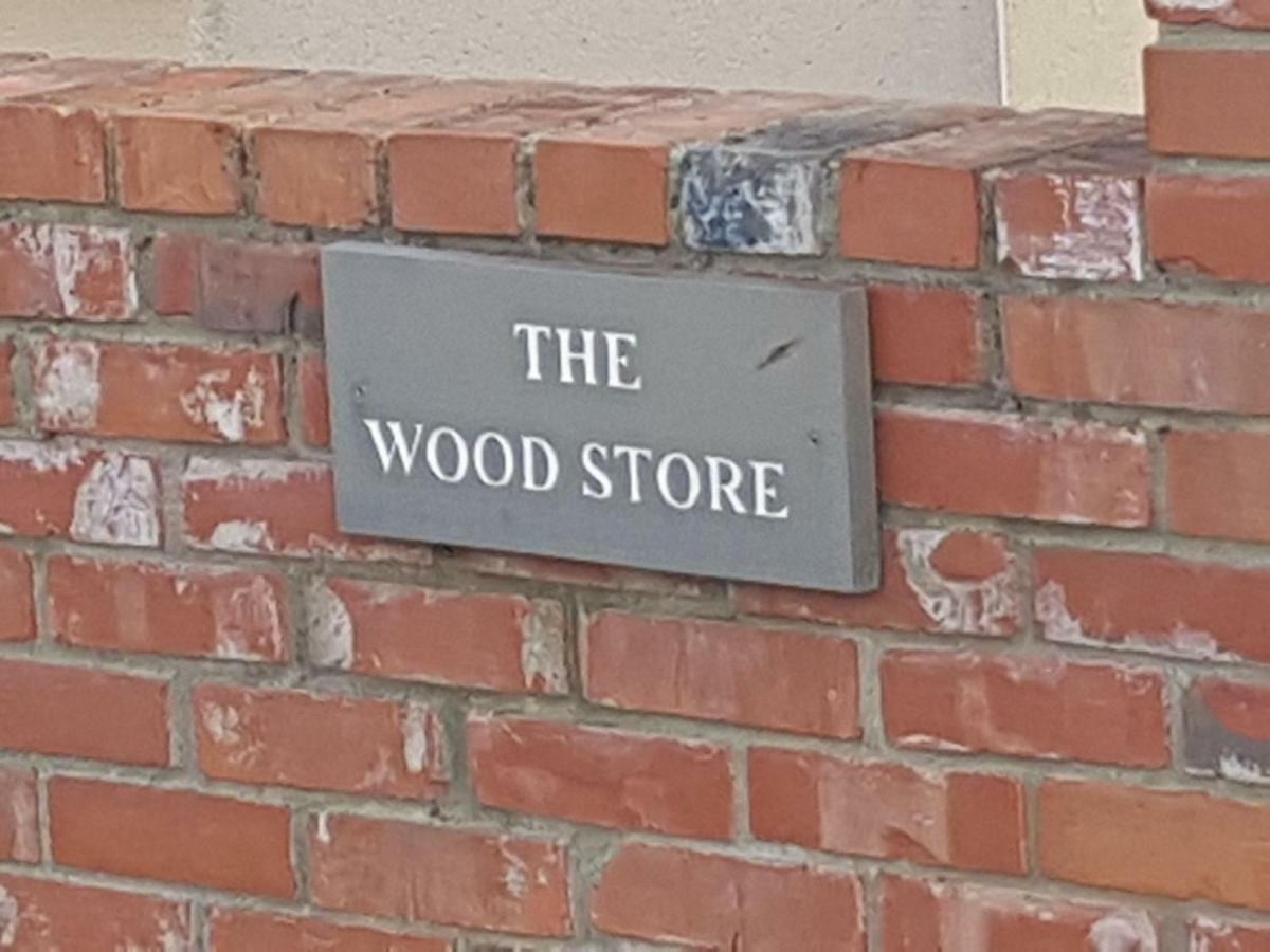 Woodstore Wells Buitenkant foto